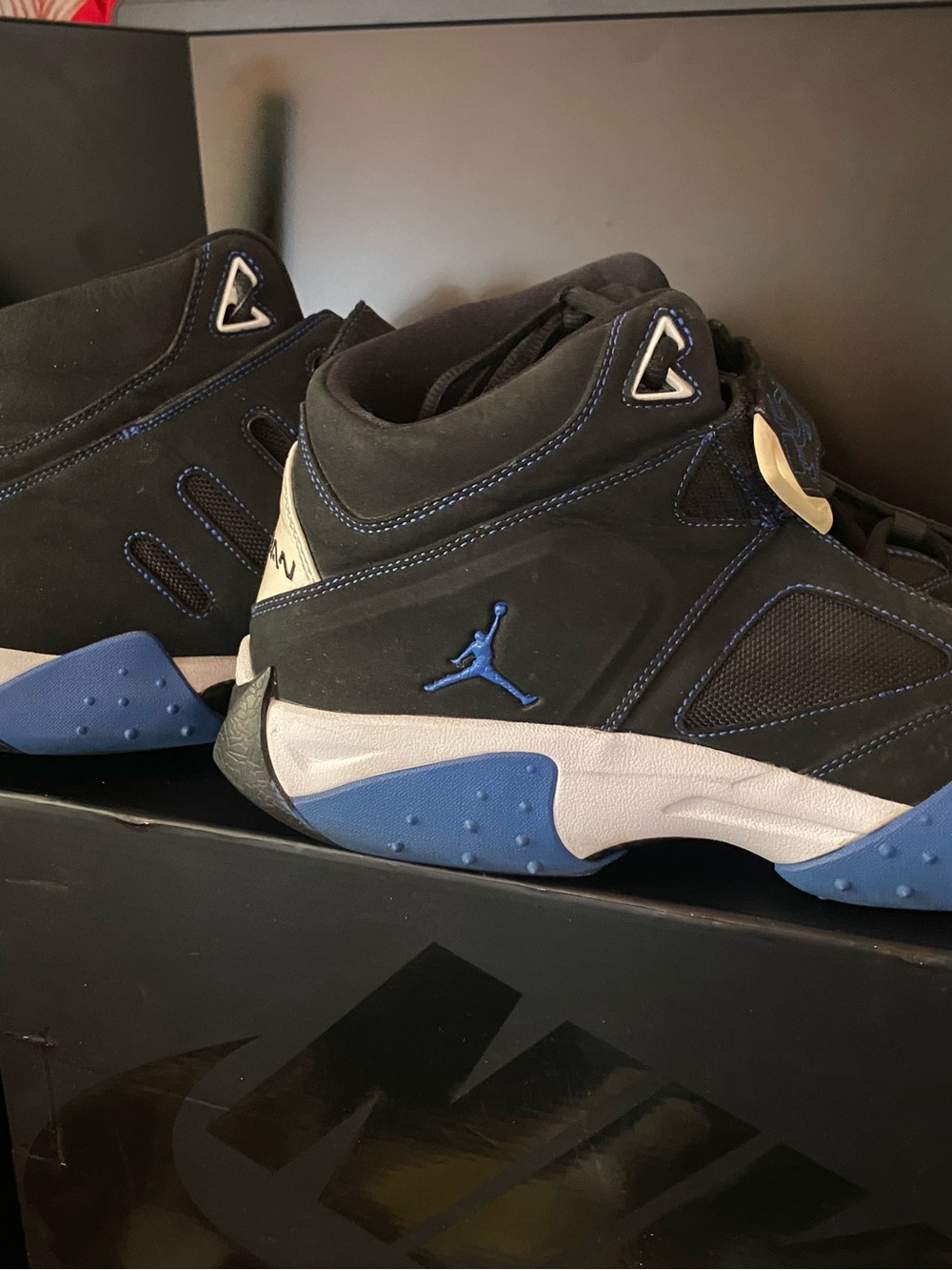 Jordan Men's Black and Blue High-Top Basketball Sneakers